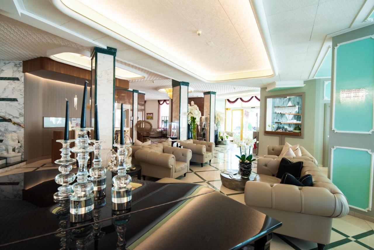 Hotel Carlton Lido di Jesolo Zewnętrze zdjęcie