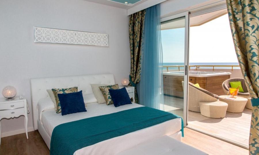 Hotel Carlton Lido di Jesolo Zewnętrze zdjęcie